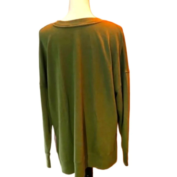Time & Tru Olive Soft Sweatshirt Hi-Lo Hem Long Sleeve Women Size 22 - Picture 2 of 9